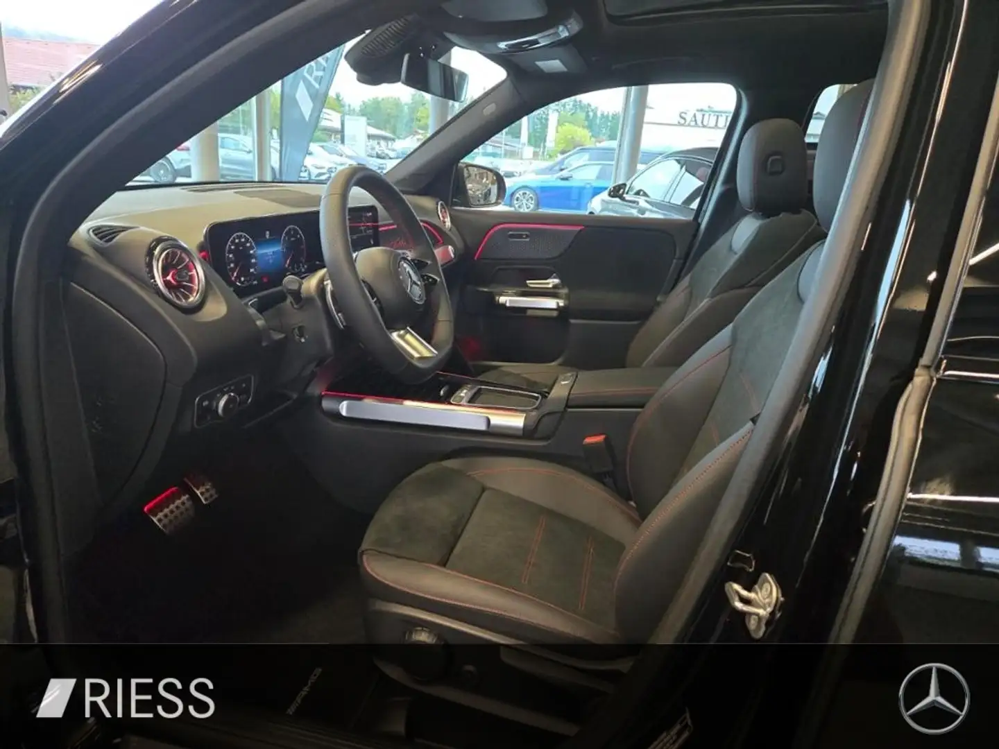 Mercedes-Benz GLB 220 d 4MATIC SD SpurW W-Paket S-Sitz PDC LM Noir - 2