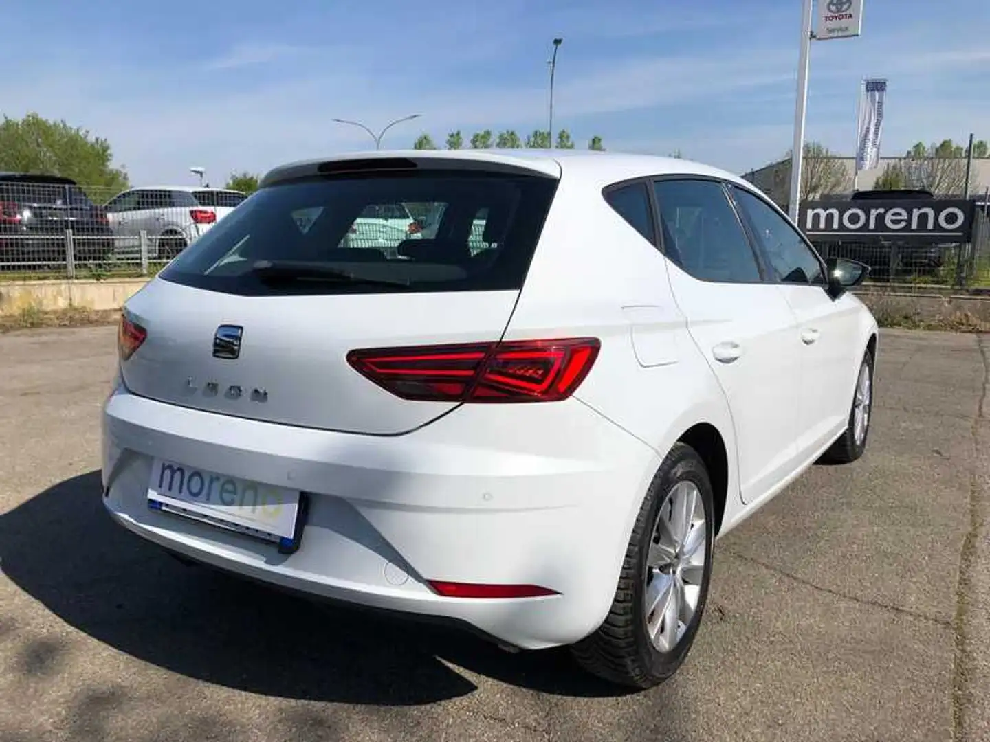 SEAT Leon 1.6 TDI 115 CV Style Bianco - 2