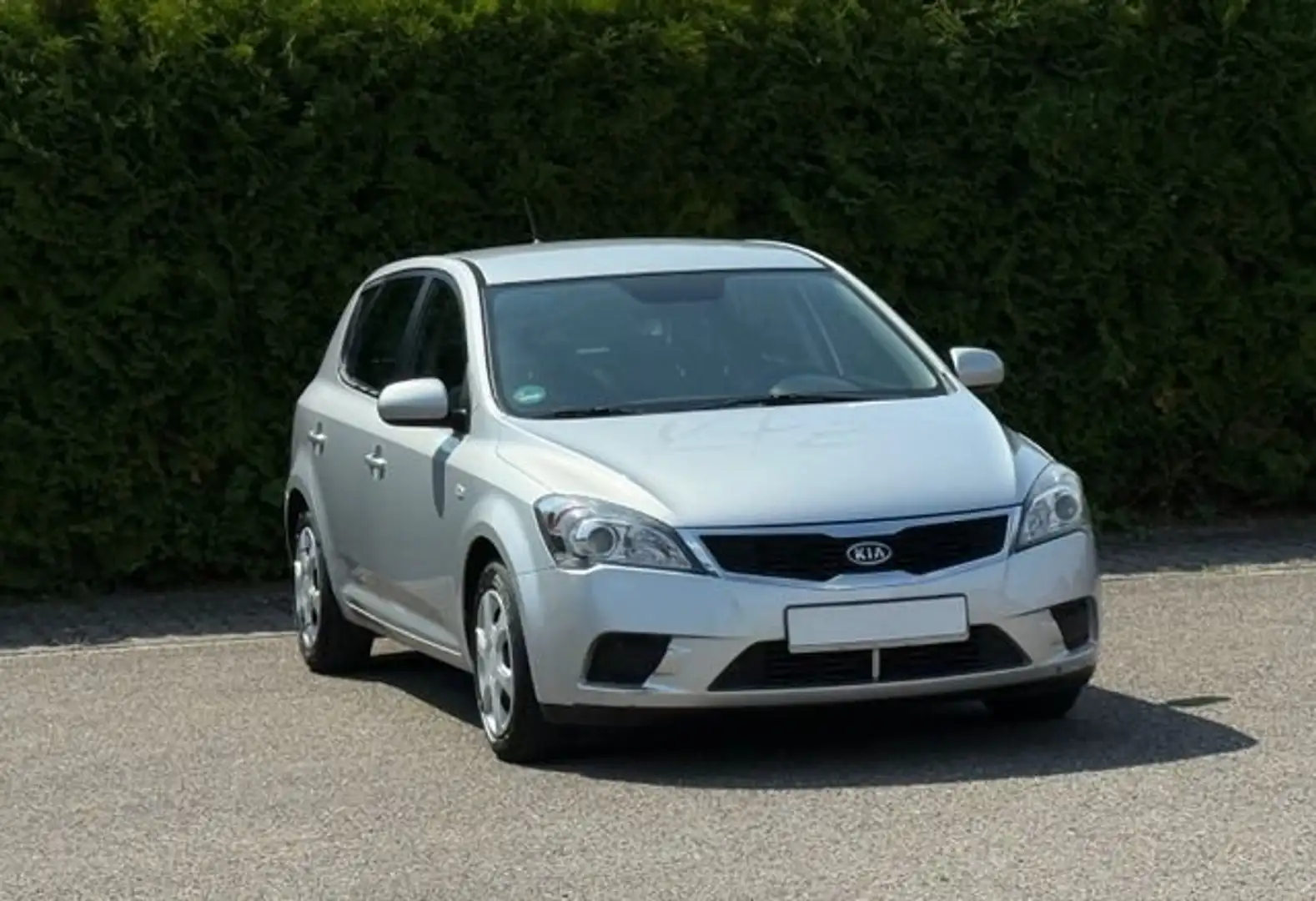 Kia Ceed / cee'd Ceed 1.4 CVVT Spirit Argent - 1