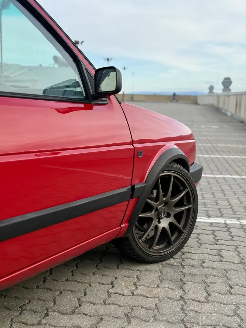 Volkswagen Golf GL - 2