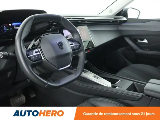 Peugeot 308 view 11