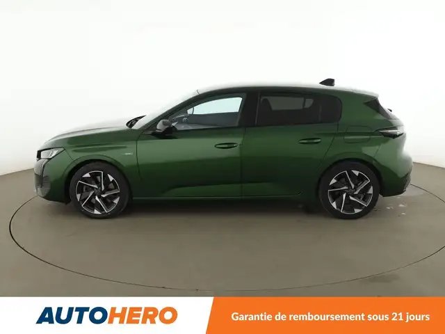 Peugeot 308 view 3