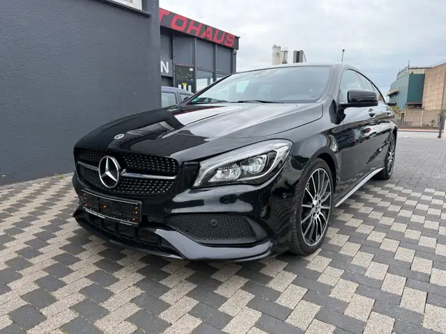 Mercedes-Benz CLA 220 Shooting Brake 4Matic AMG Night Pano