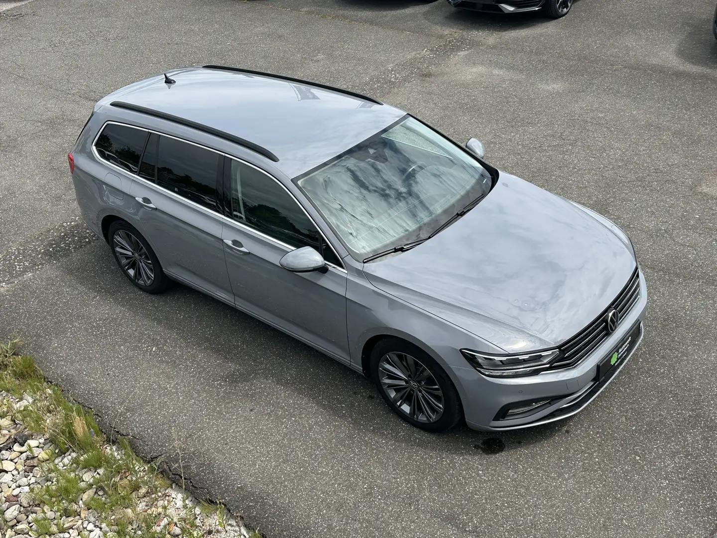 Volkswagen Passat Variant Business 2.0 TDI LED KAMERA ACC Grijs - 1