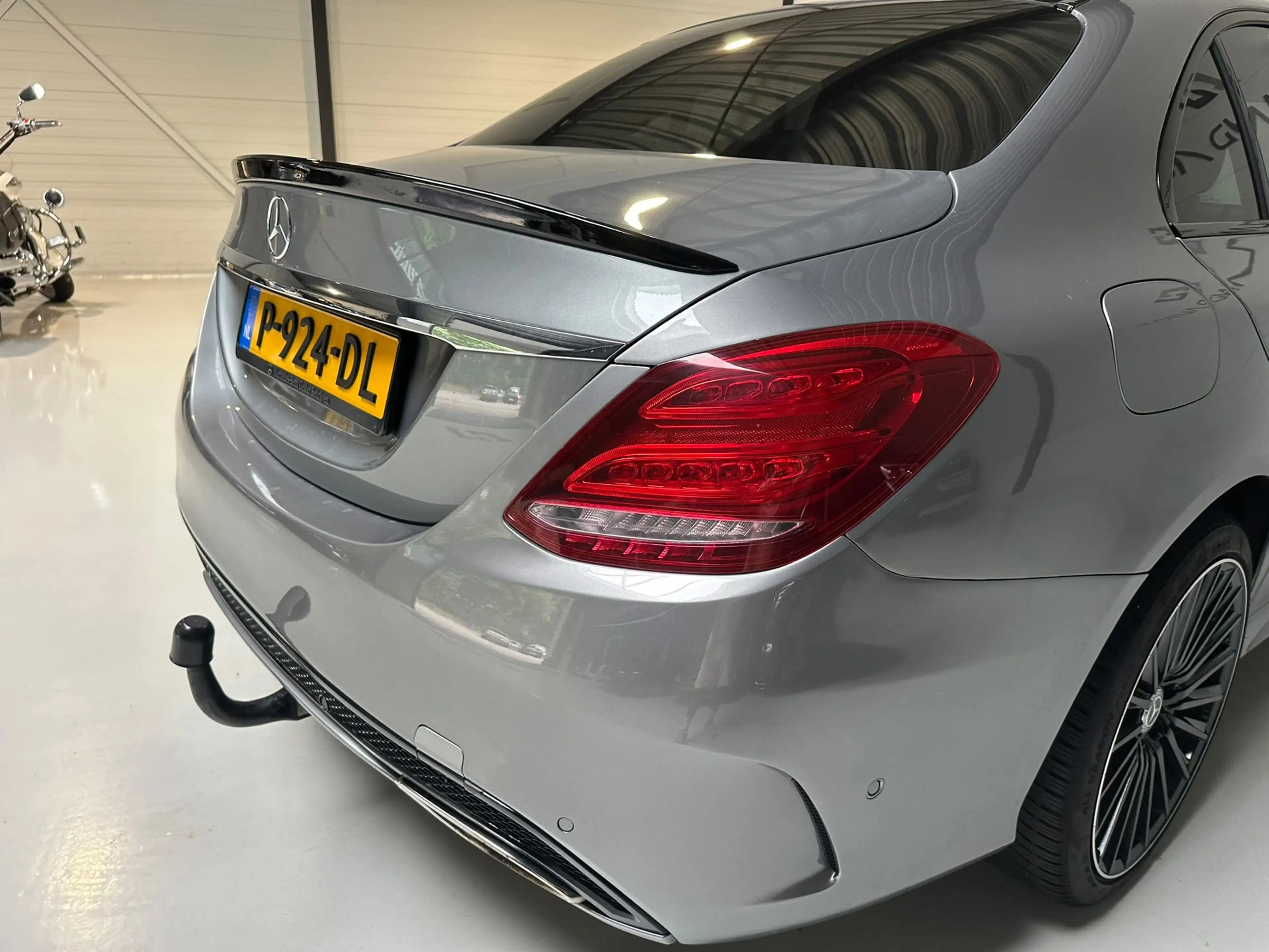 Mercedes-Benz C 250 C250 Prestige AMG PANORAMA 211PK — photo 7