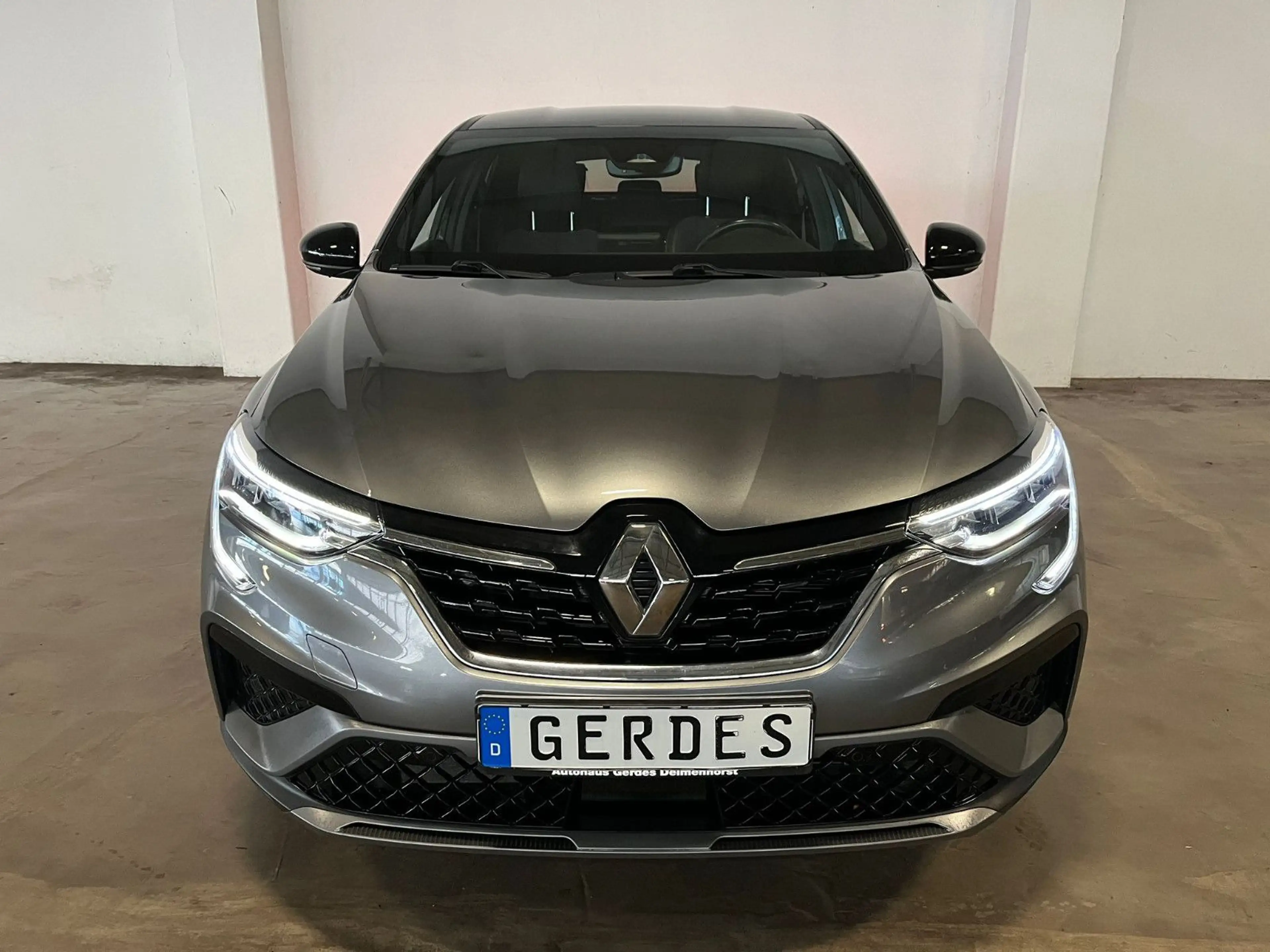 Renault Arkana TCE 140 EDC R.S. Line — photo 7