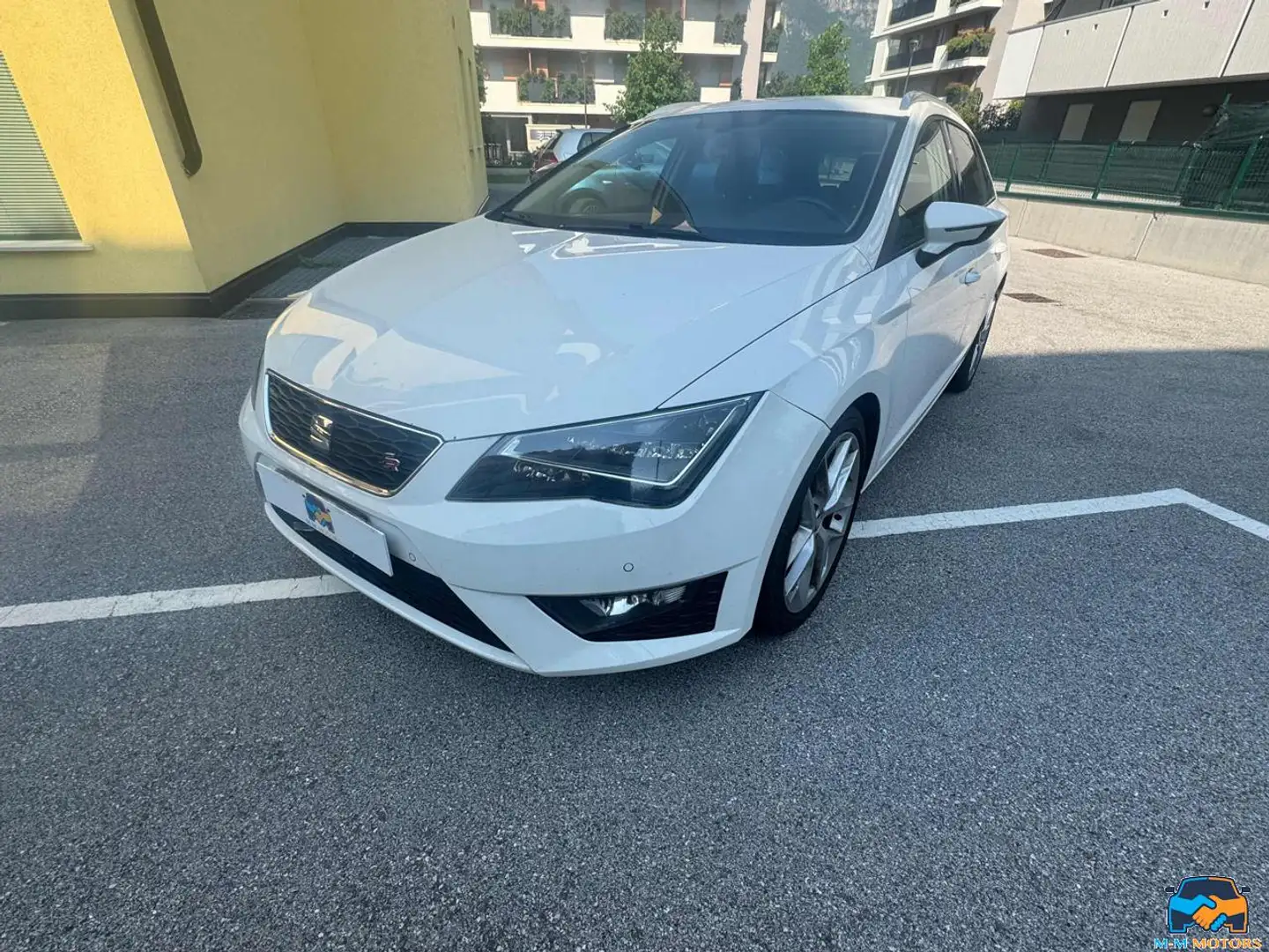 SEAT Leon 2.0 TDI 150 CV ST Business Bianco - 2