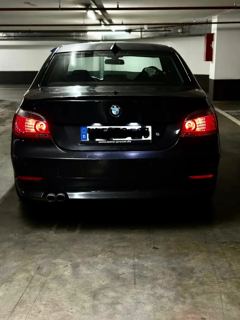 BMW 525 525d Aut. Noir - 2