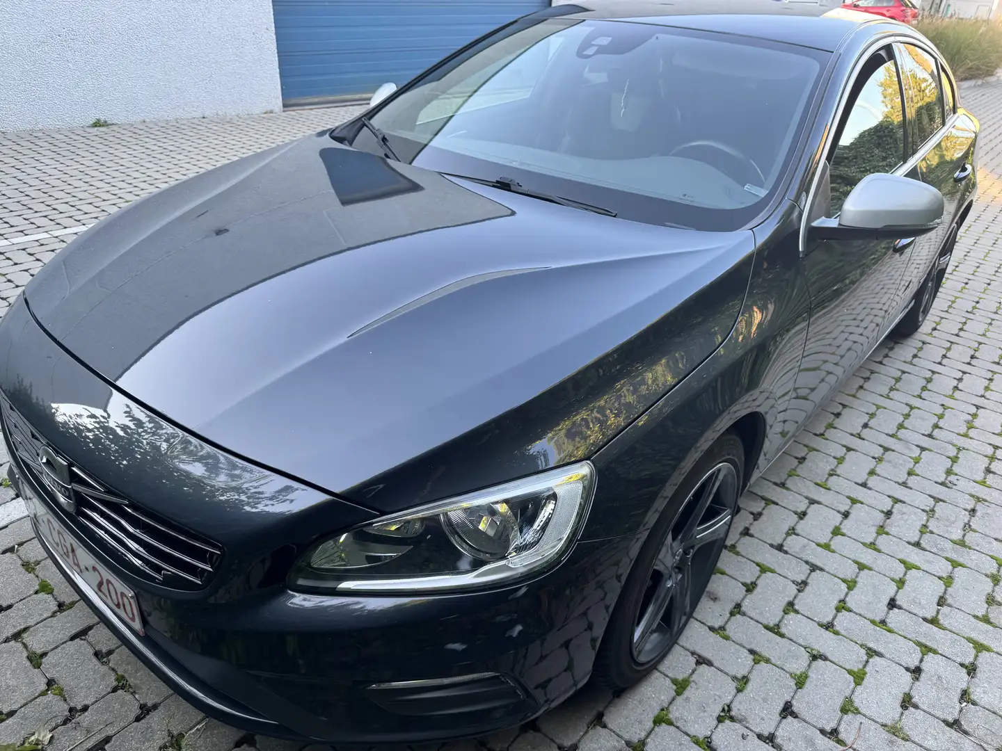 Volvo S60 2.0 D2 Black Edition - 2