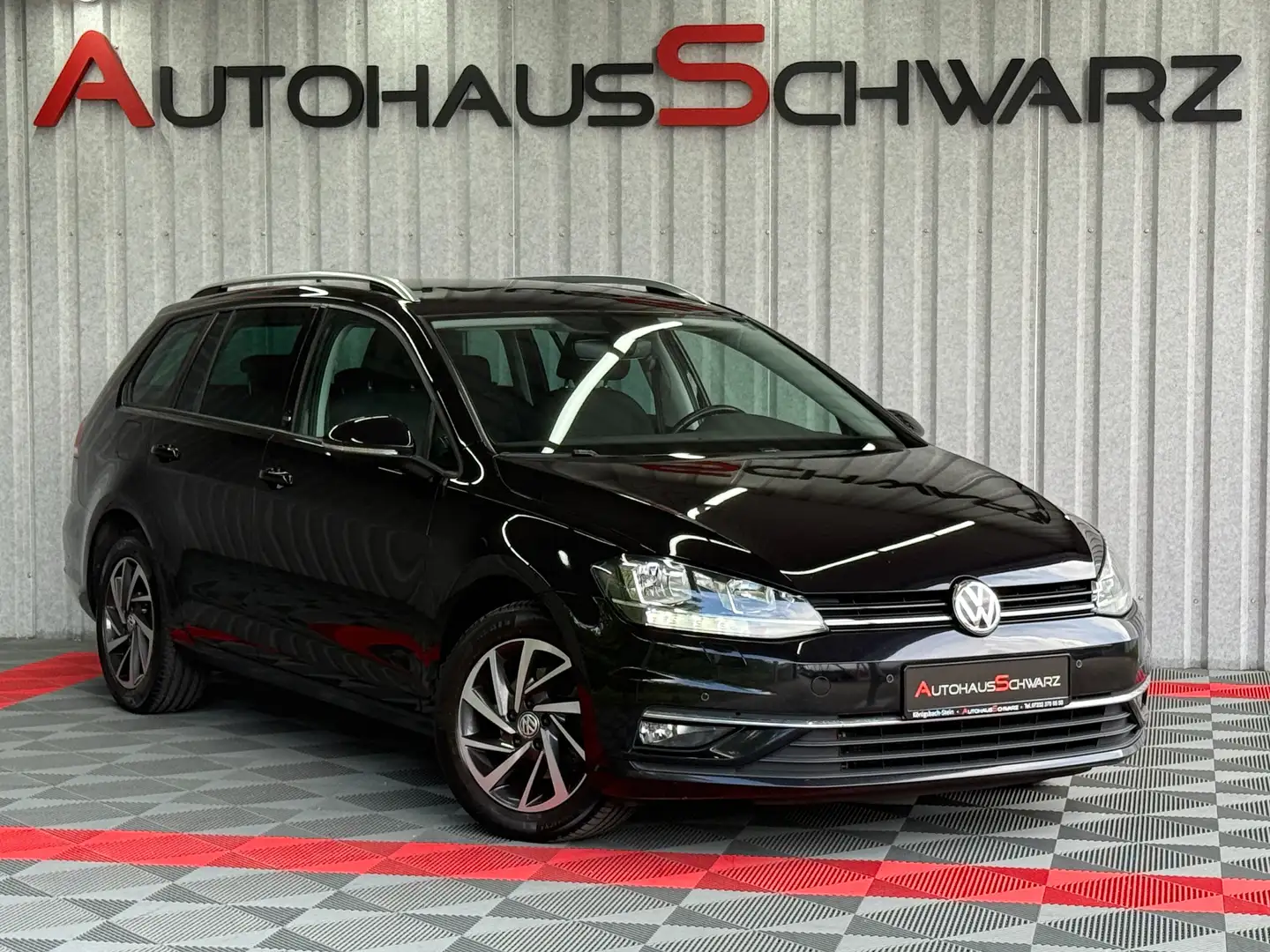 Volkswagen Golf Variant Golf VII Variant Sound ACC AHK SHZ Navi CarPlay Zwart - 1