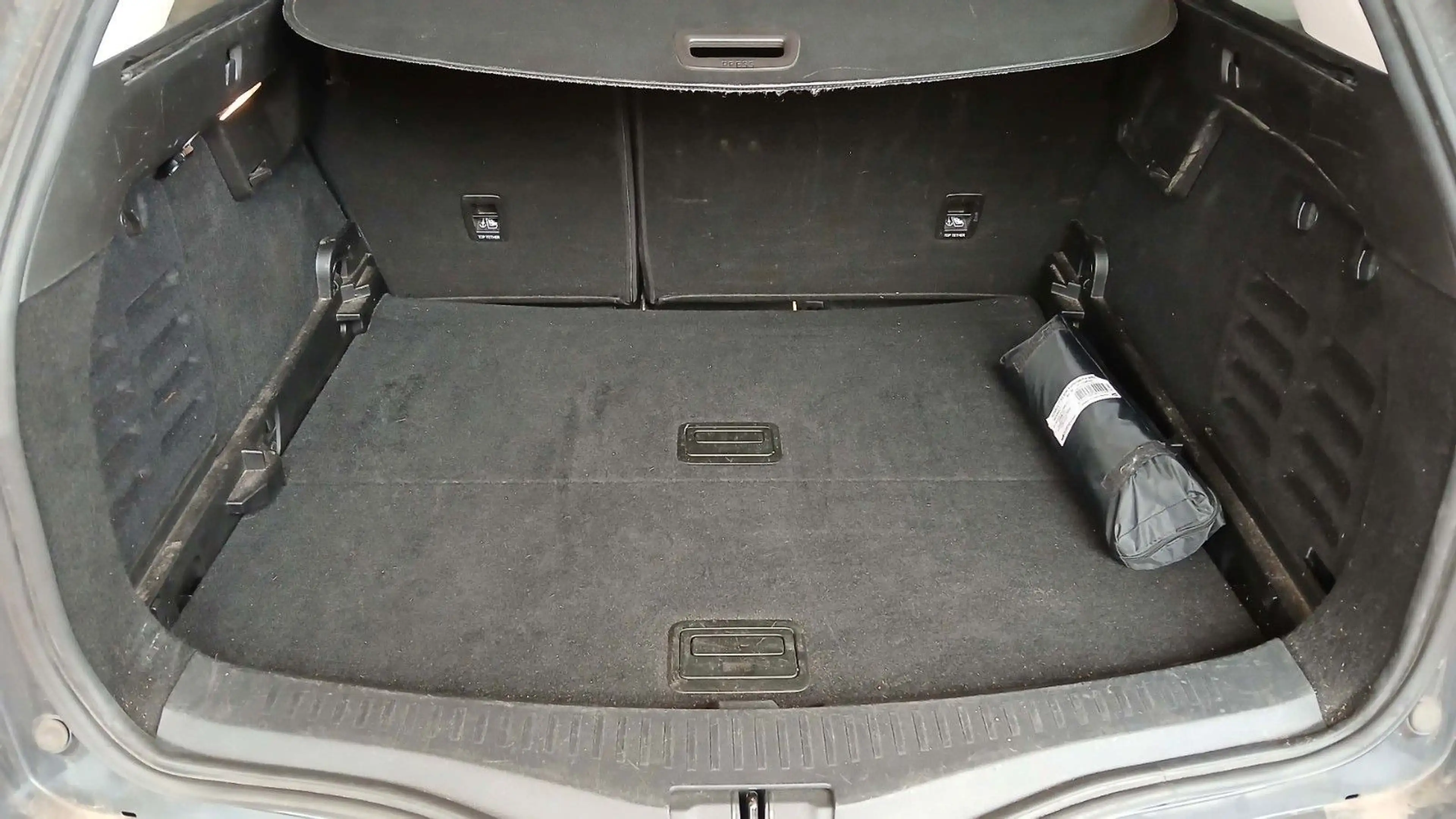 Renault Megane IV Grandtour Business Edition — photo 10