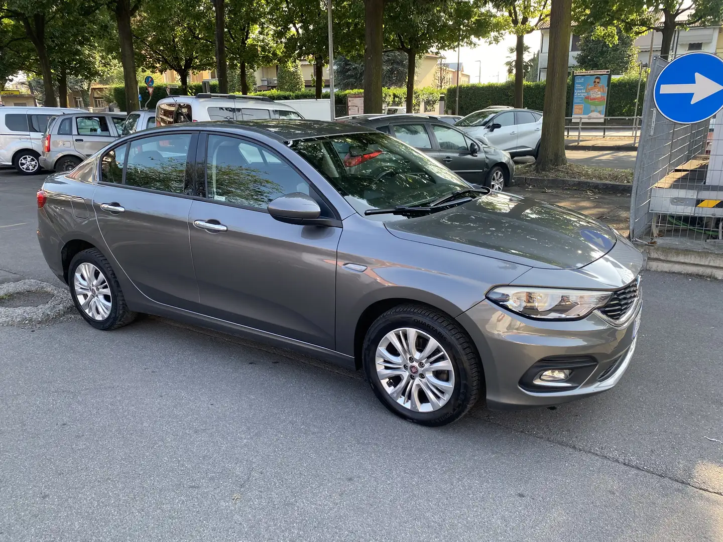 Fiat Tipo 4p 1.3mjt Opening edition 95 cv NEOPATENTATI Gris - 2