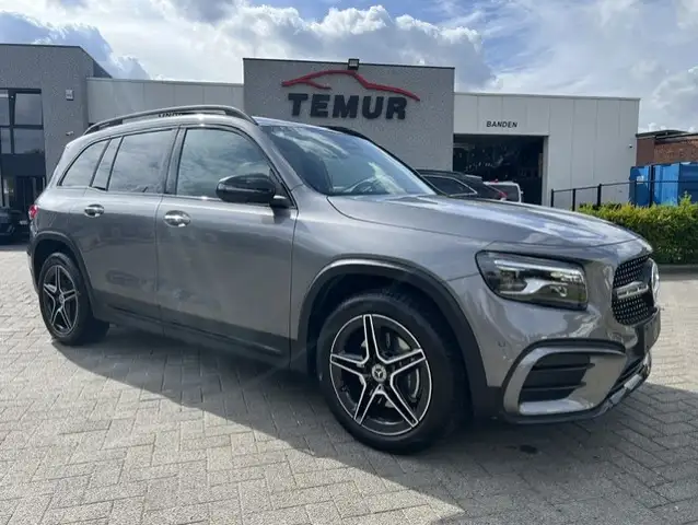 Mercedes-Benz GLB 200 AMG Line Pano/Hud/Alcantara 7 Zit  2024  9700km!