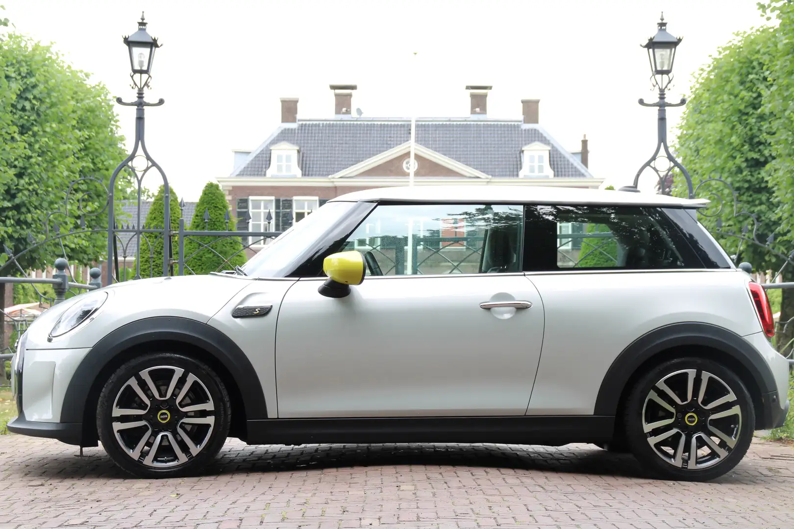 MINI Mini Electric Classic 33 kWh | ORIGINEEL NL! | 18' Wit - 2