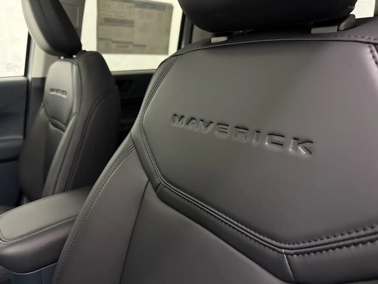 Ford Maverick снимка Ford Maverick