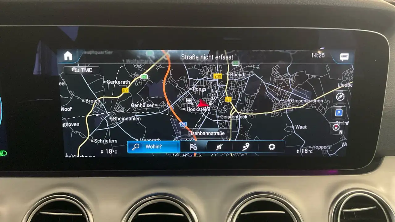 2021 Mercedes-Benz E 400 d Allrad Exclusive Pano*Sthzg*360*Distro*H, photograph 11