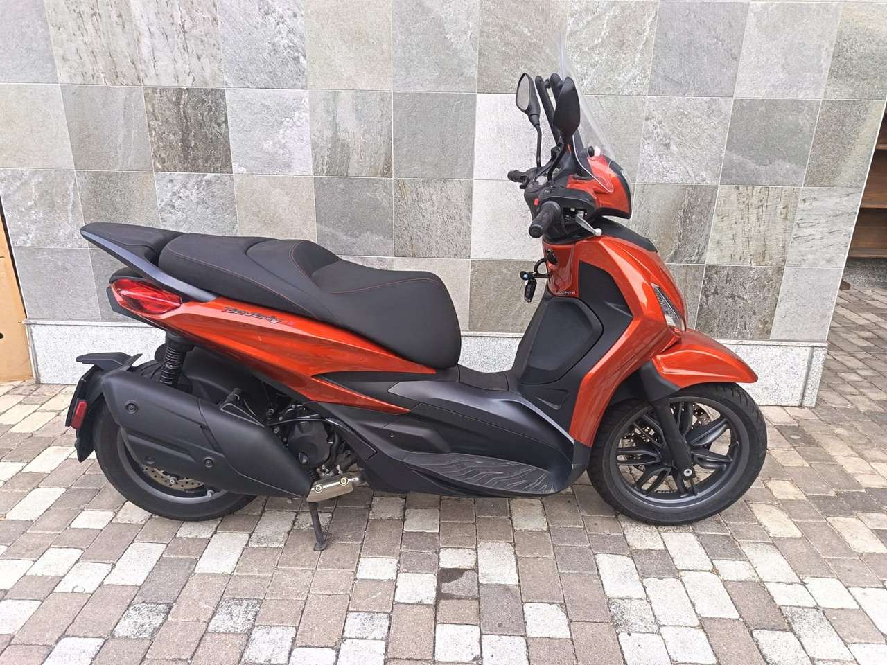 Piaggio Beverly 400 s