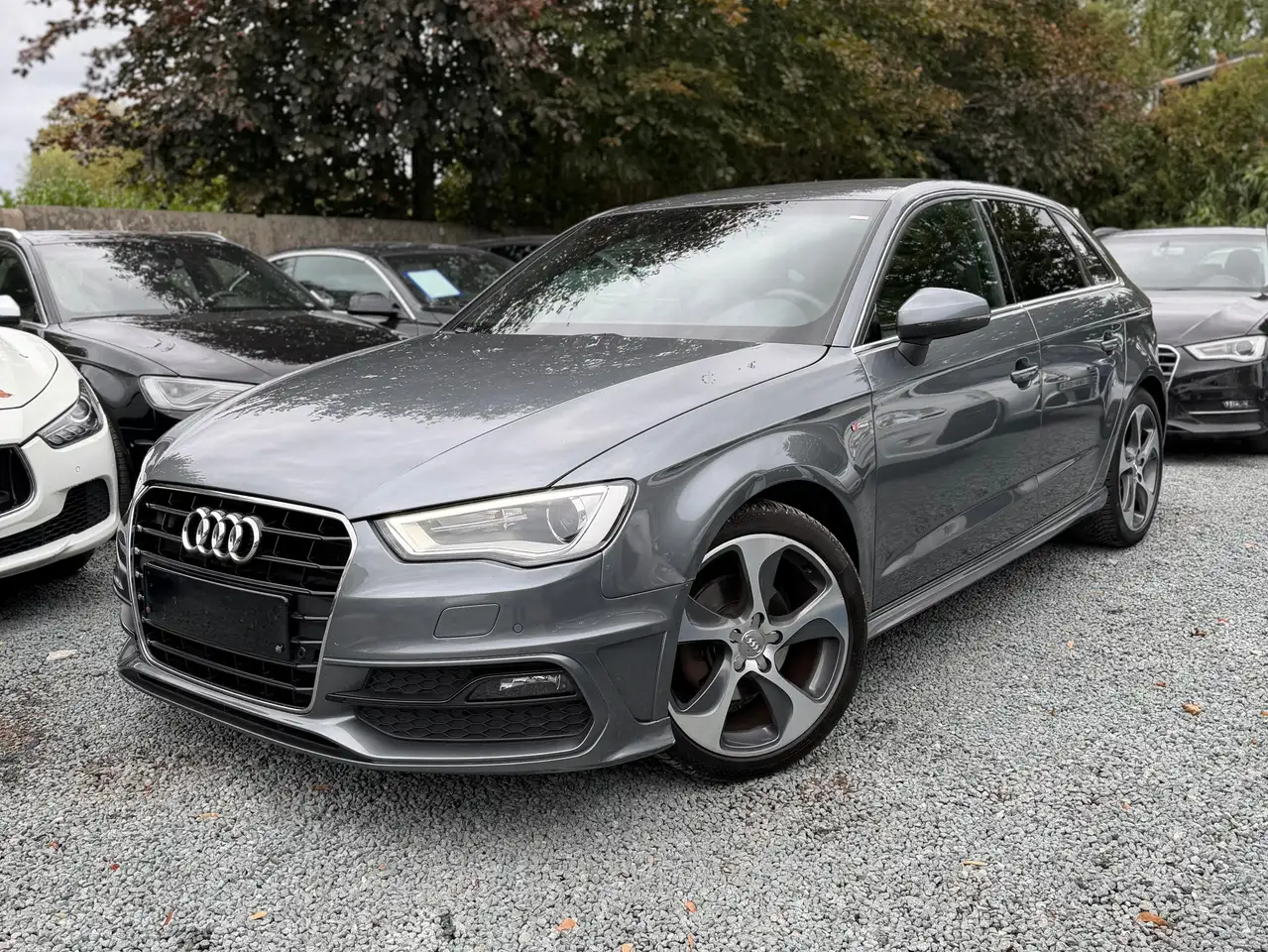 Audi A3 A3 Sportback 1.4 TFSI c.o.d. ultra Design S tronic — photo 1 of 15