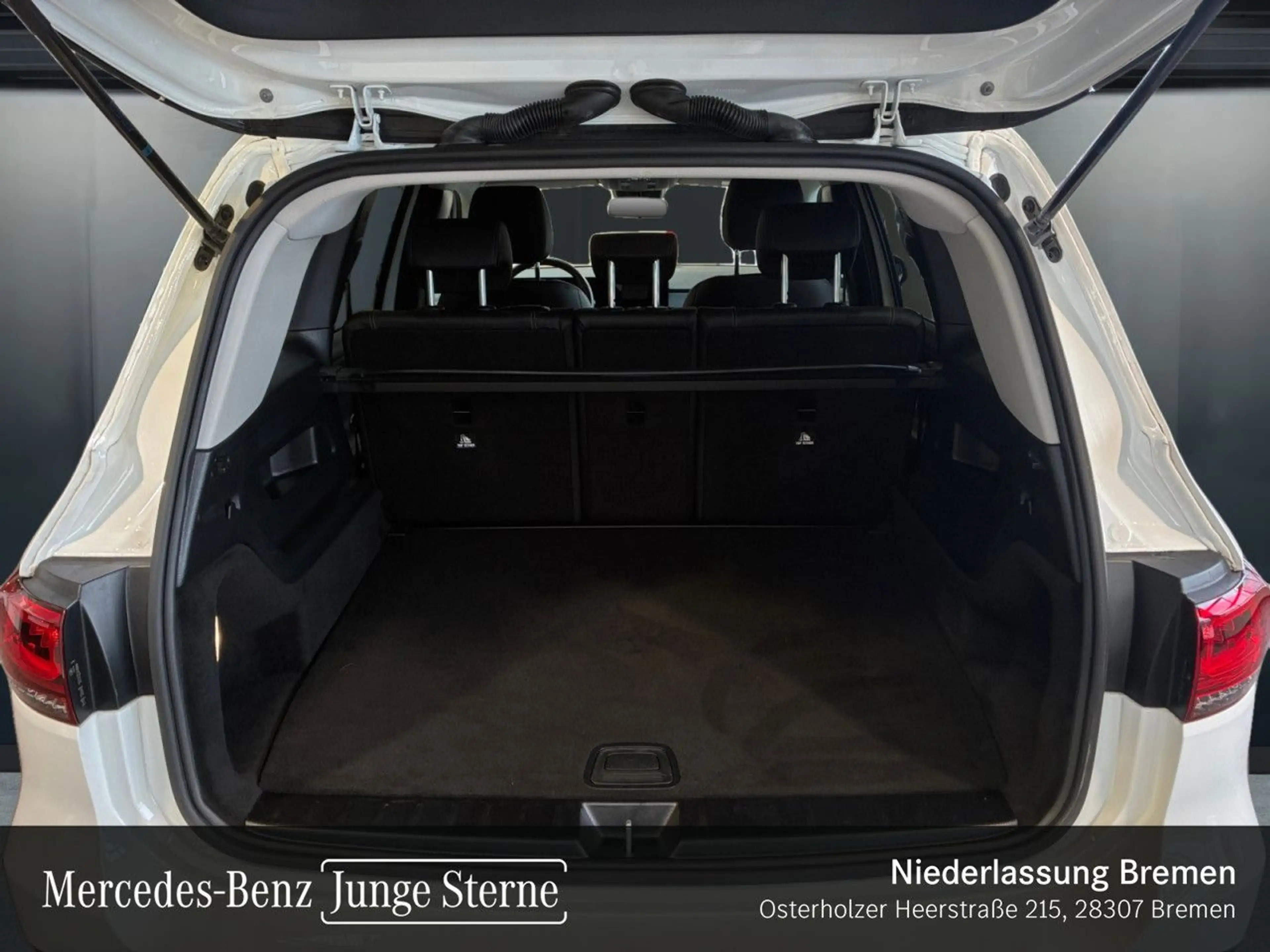 Mercedes-Benz GLB 180 d STYLE+AHK+LED+KAMERA+8G — photo 15