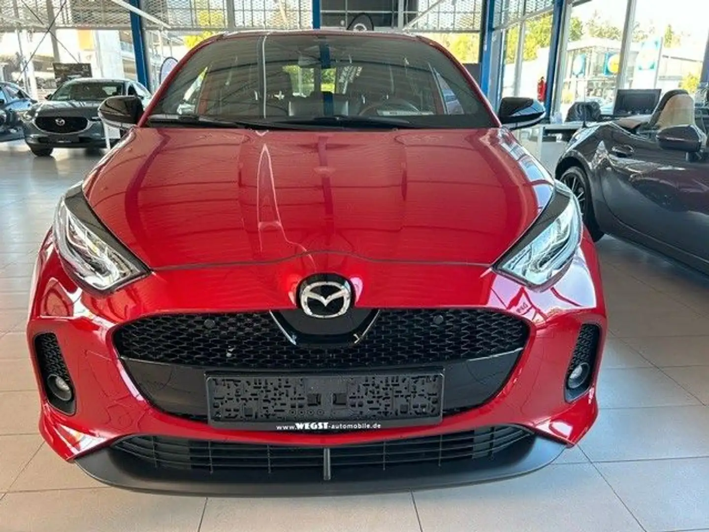 Mazda 2 Hybrid Homura Red - 2