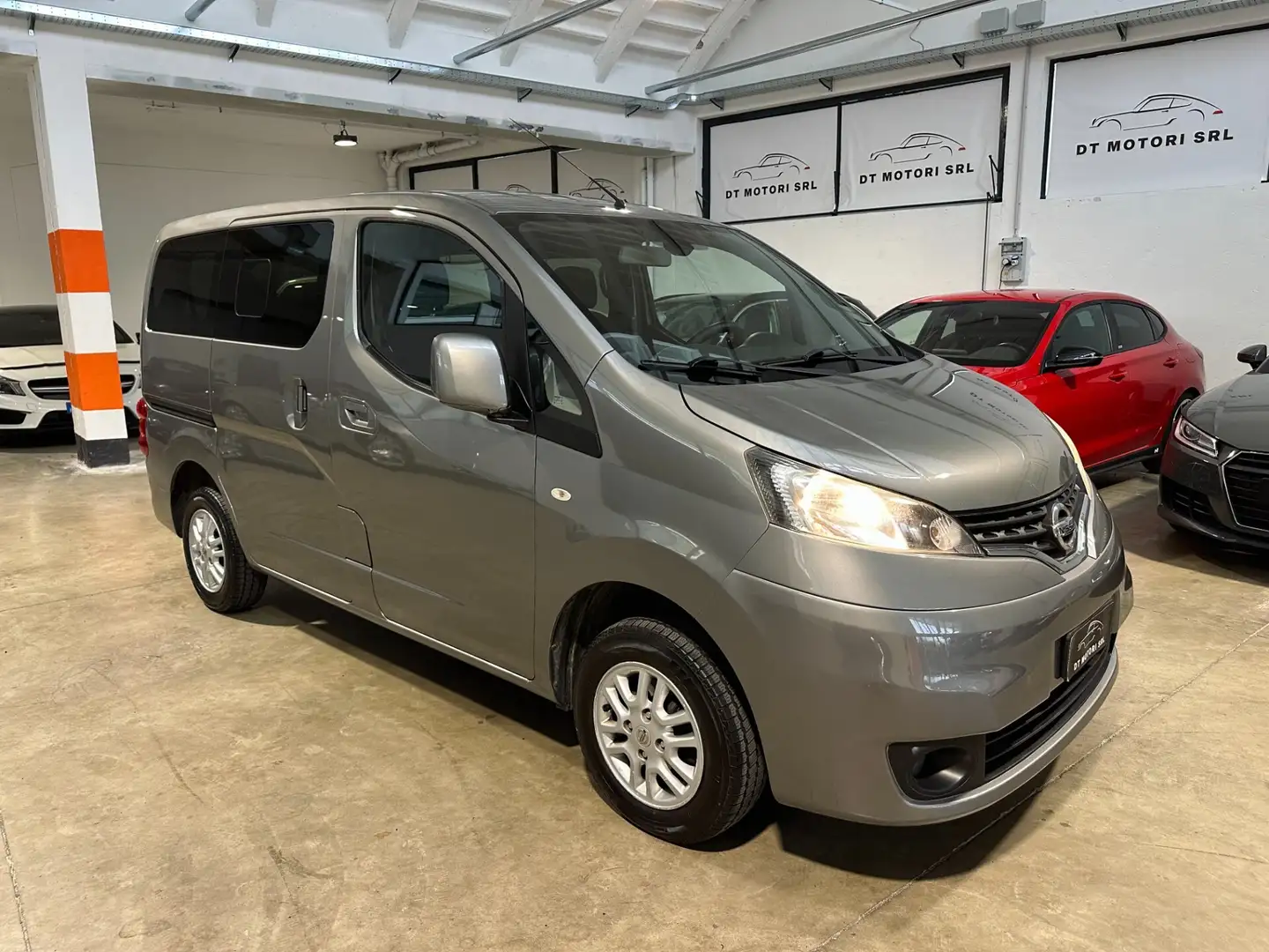 Nissan NV200 1.6 Combi Efficient E5 Gris - 1