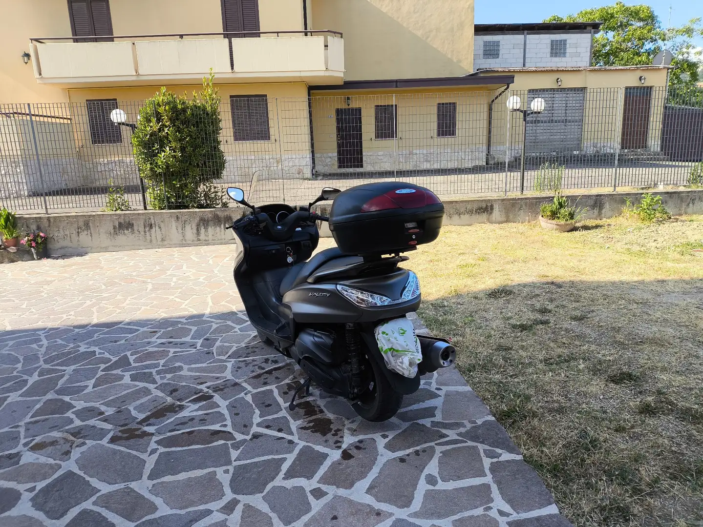 Yamaha Majesty 400 restyling Bronz - 1