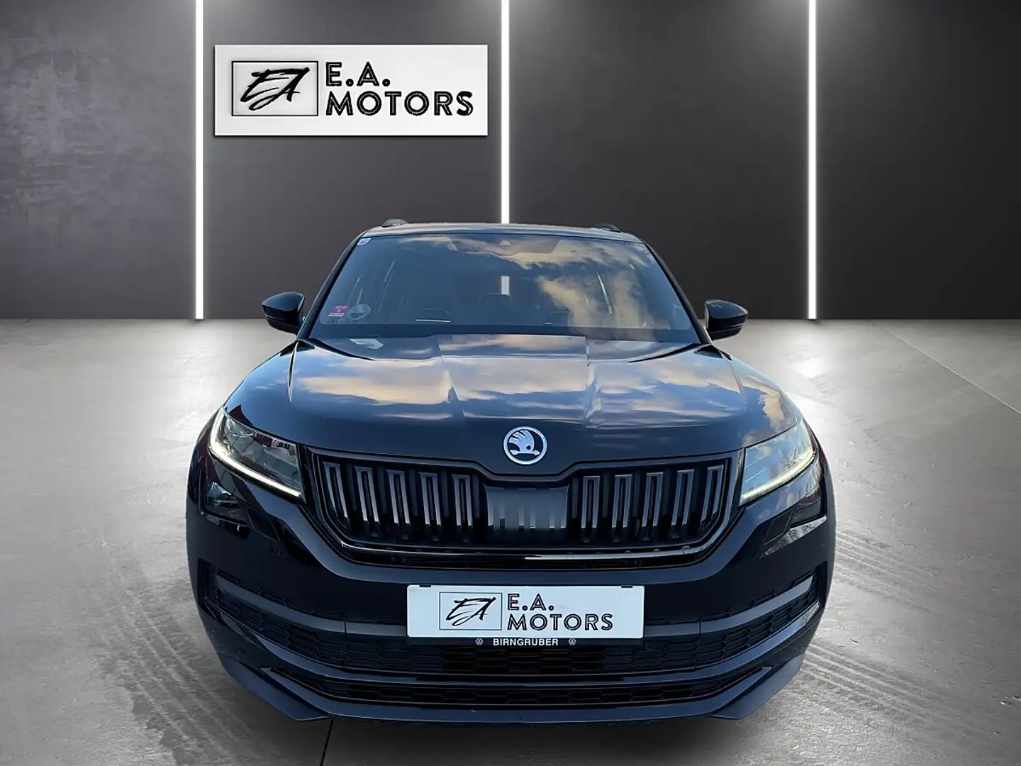 Skoda Kodiaq 2,0 TDI SCR Sportline DSG / 1.Hand Schwarz - 2