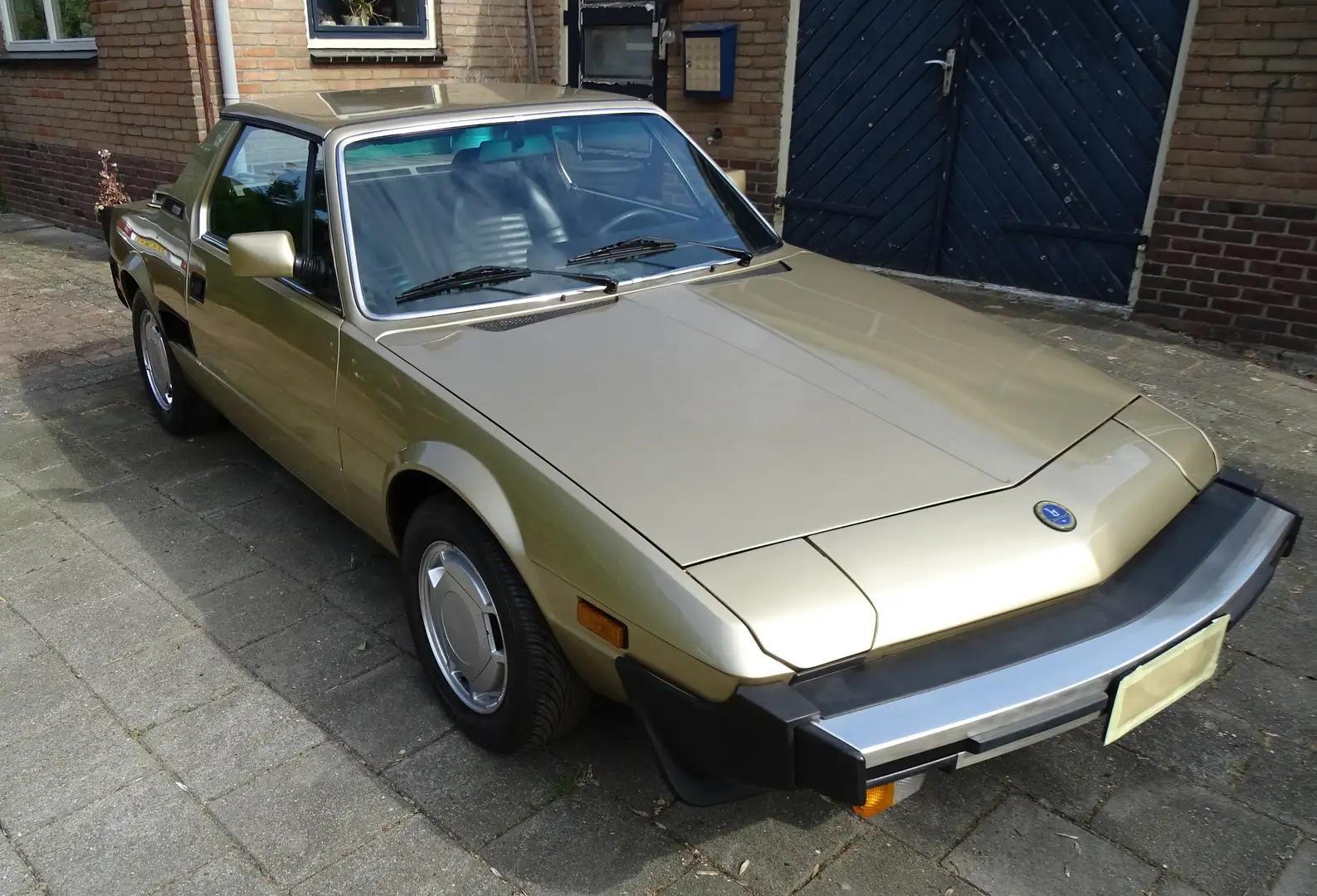 Fiat X 1/9 1.5 ie Bertone Gold - 1