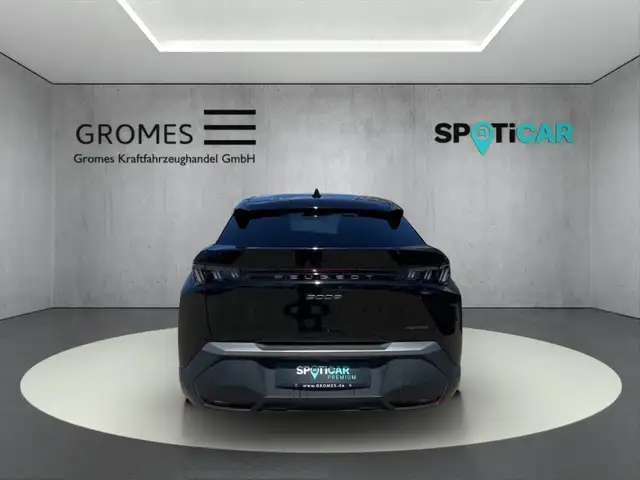 Peugeot 3008 view 4