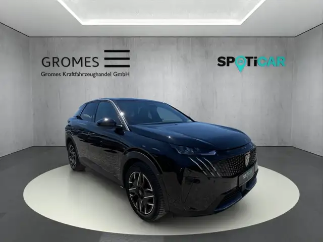 Peugeot 3008 main image