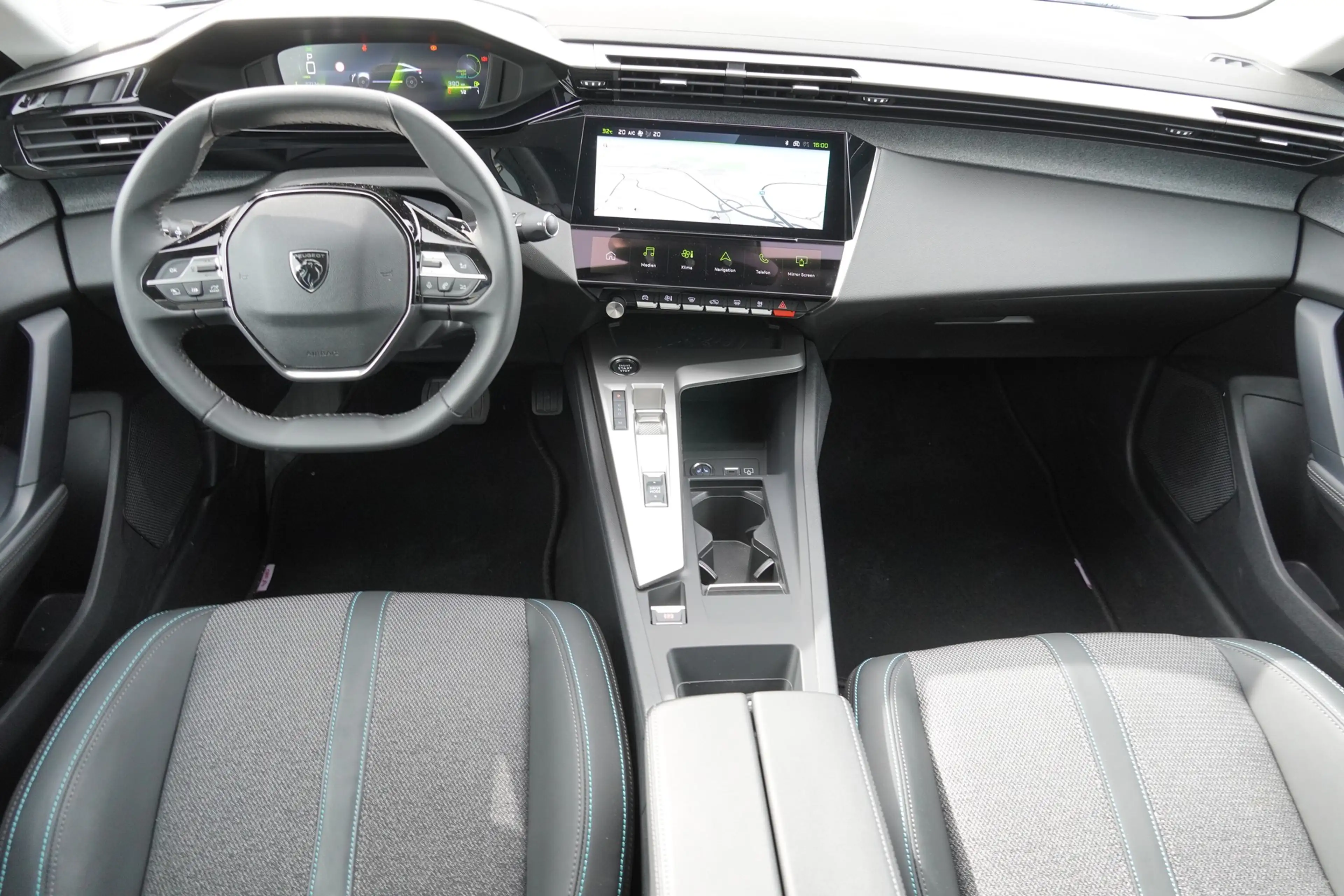 Peugeot 408 1.2 Hybrid 145 Aut. LED ACC Navi — photo 10