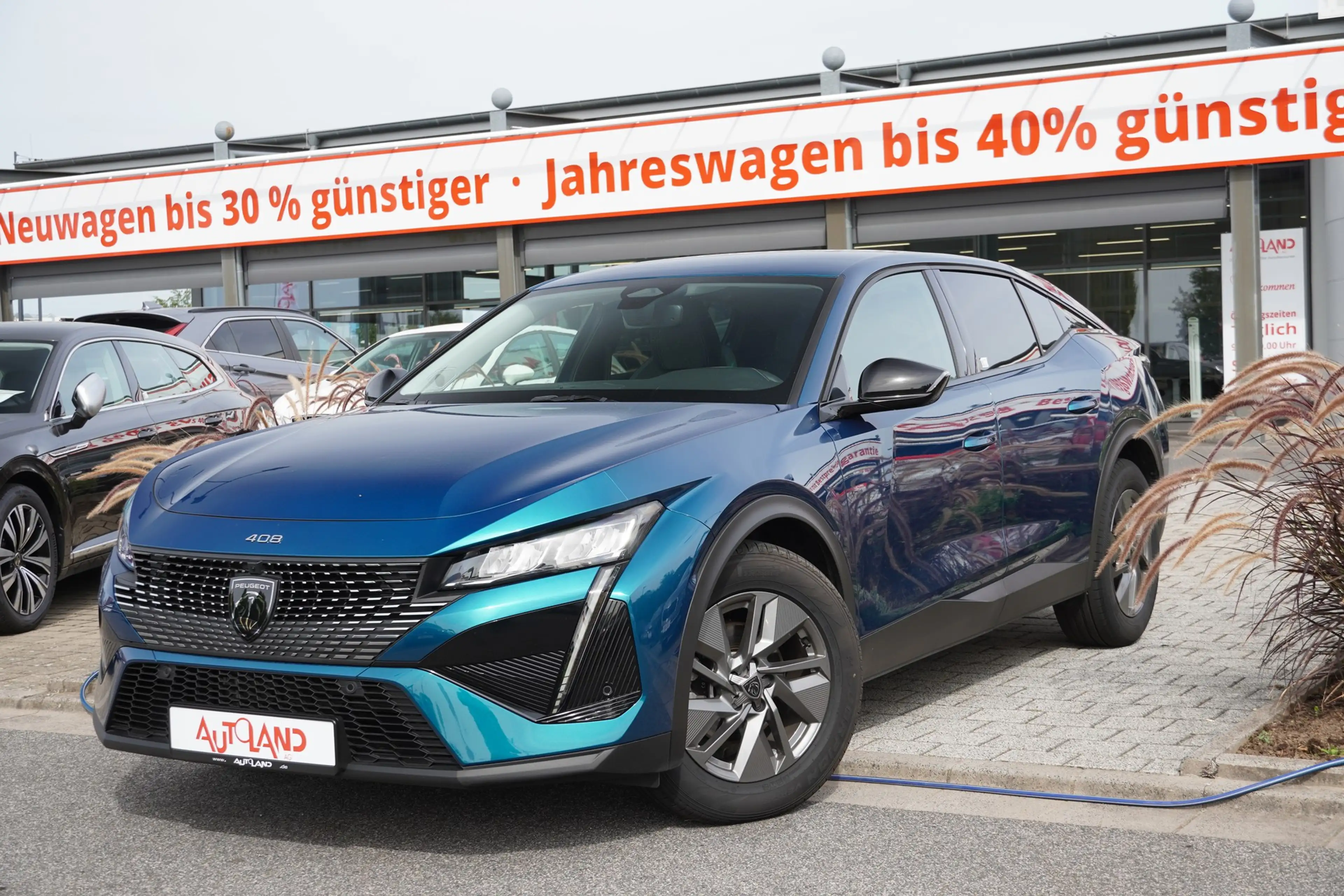 Peugeot 408 1.2 Hybrid 145 Aut. LED ACC Navi — photo 2