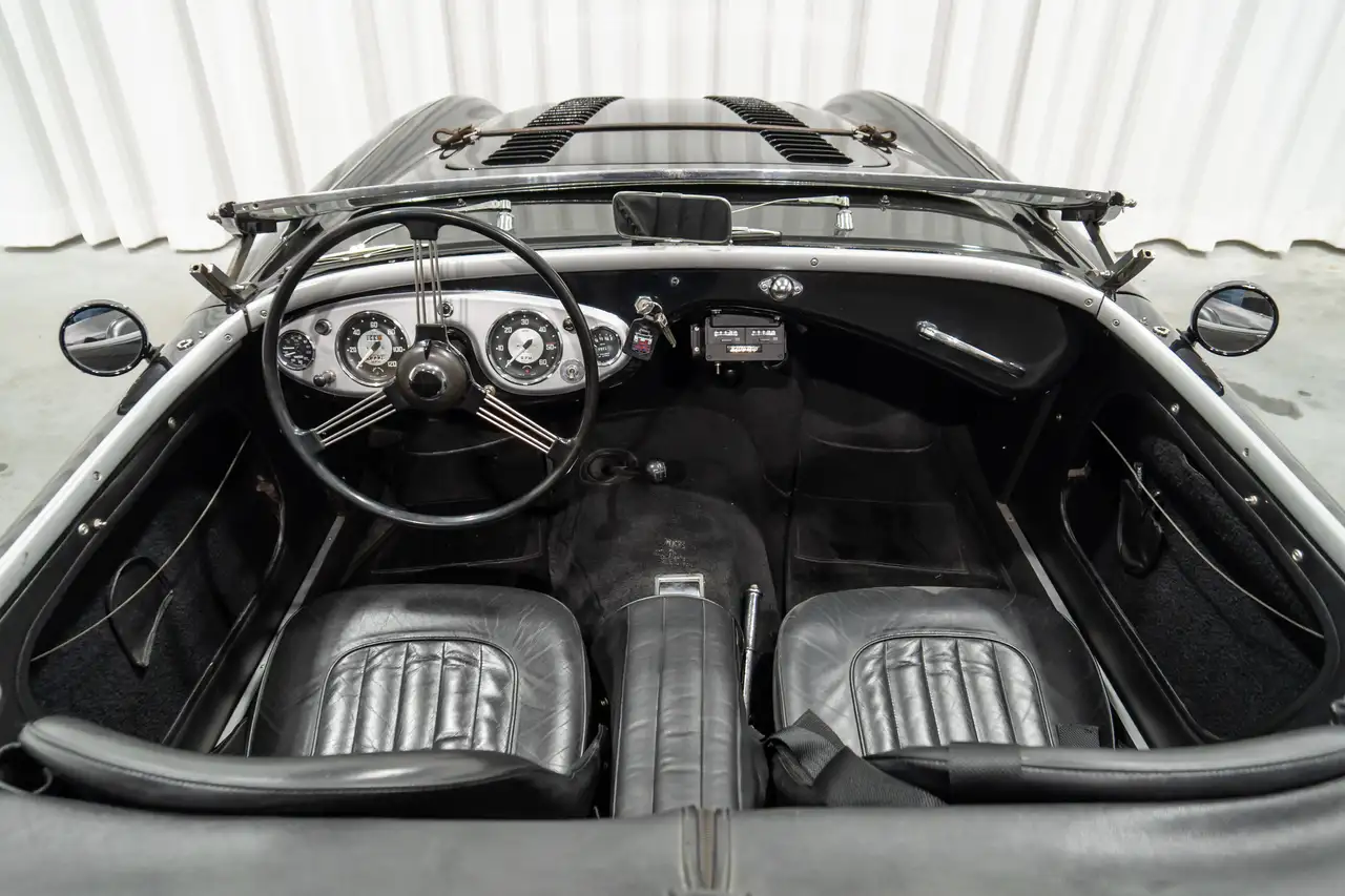 Austin-Healey 100 /4 BN2 LHD Le Mans Pack Matching Engine, foto 12