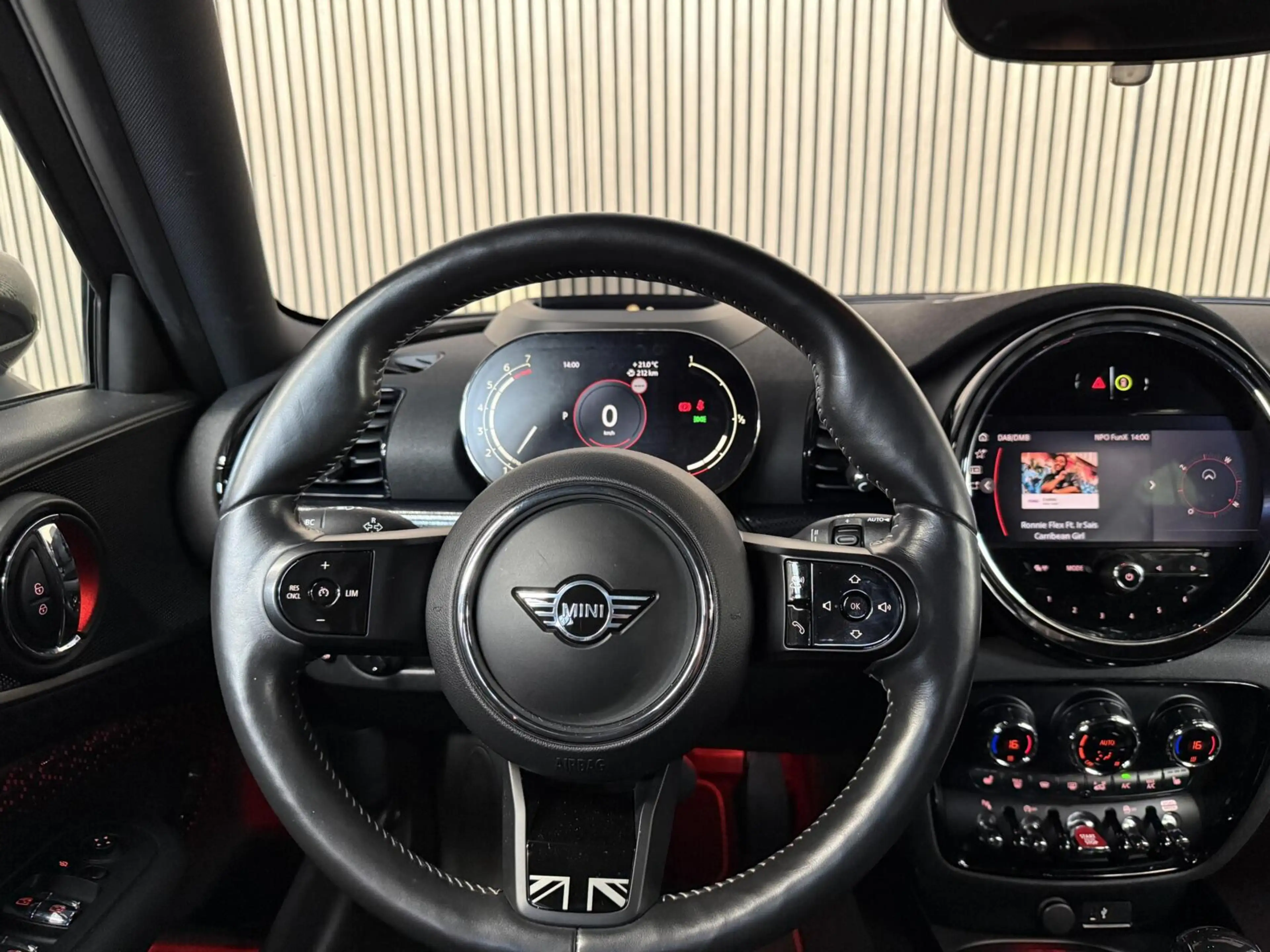 MINI One Clubman 1.5 Business Edition — photo 4