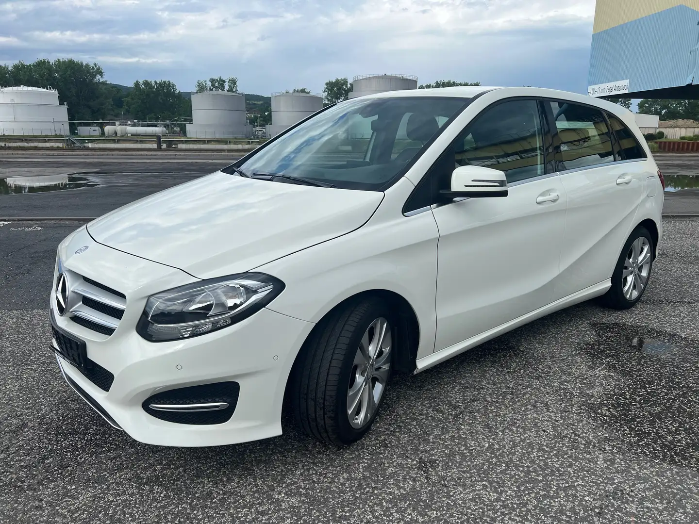 Mercedes-Benz B 180 B 180 CDI Leder ,TÜV und Service neu Blanc - 1