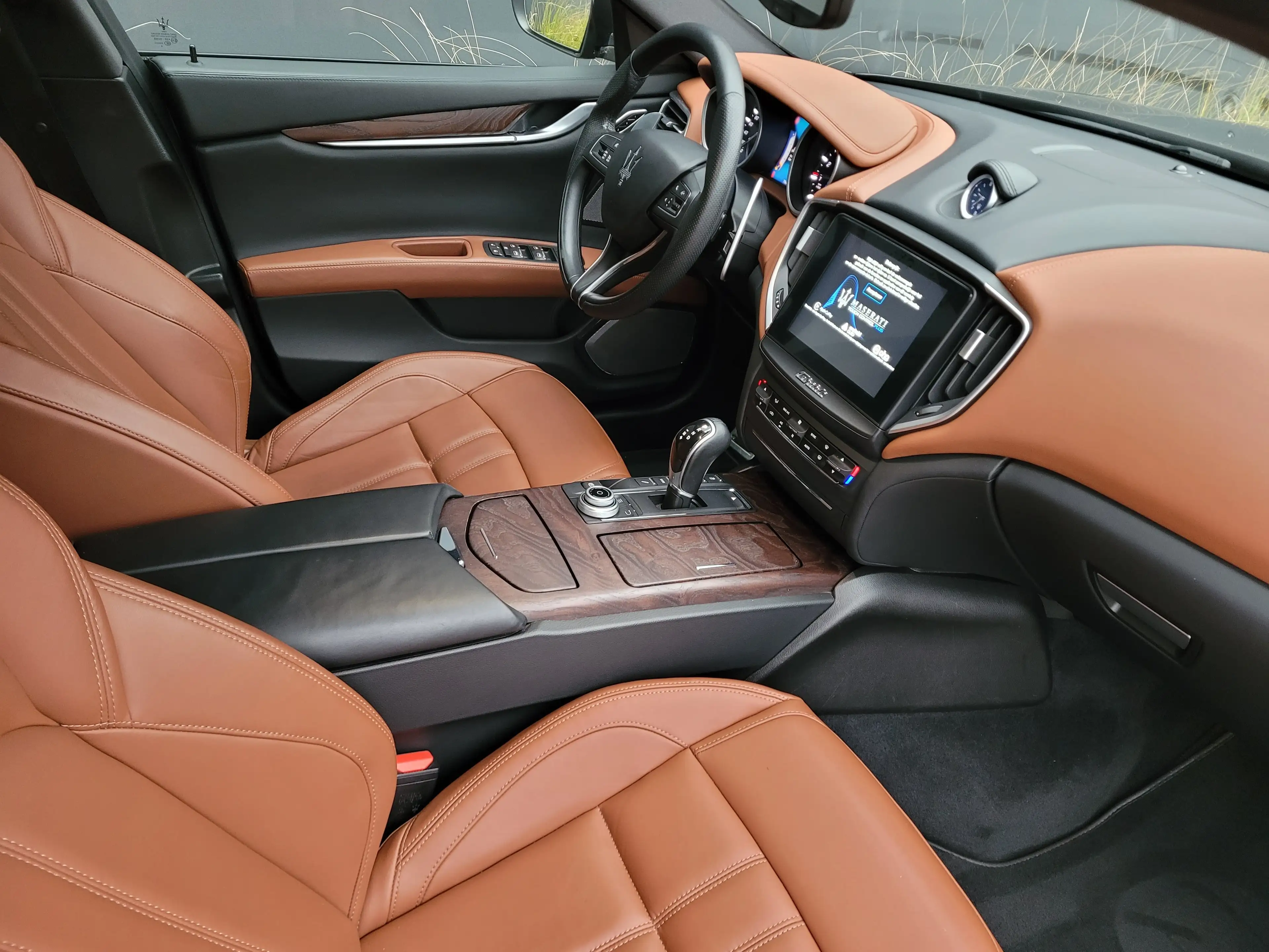 Maserati Ghibli AUT. S Q4 *B&W SOUND*MEMORY*KEYLESS*CAMERA*21"ALU* — photo 11