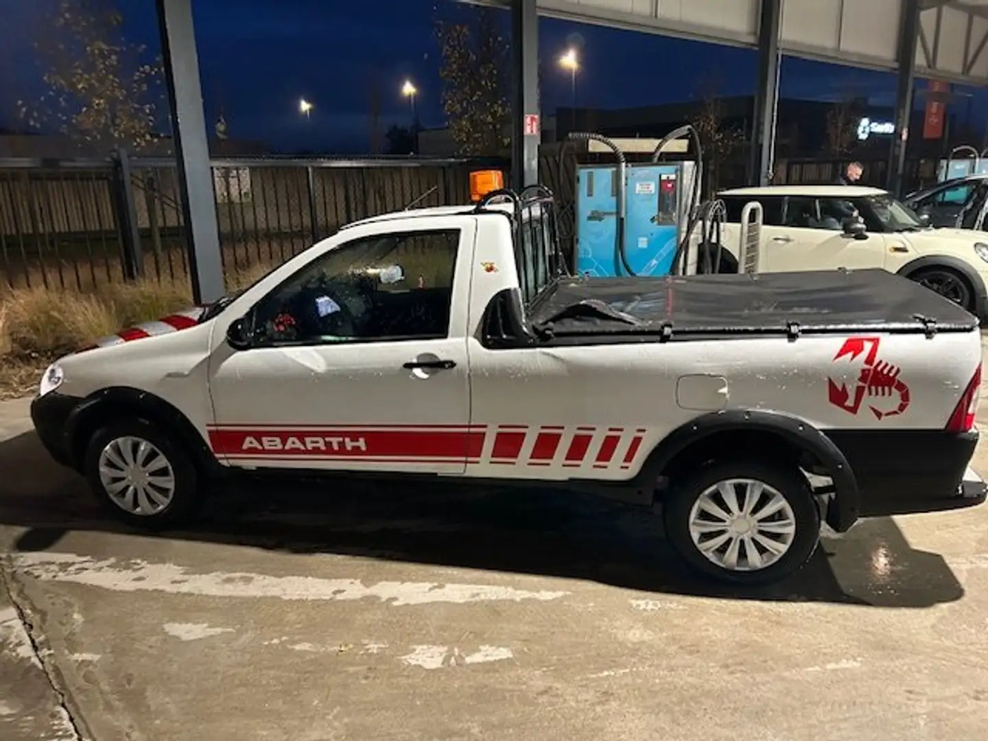 Fiat Strada Strada 1.3 JTD Kurze Kabine Blanc - 2