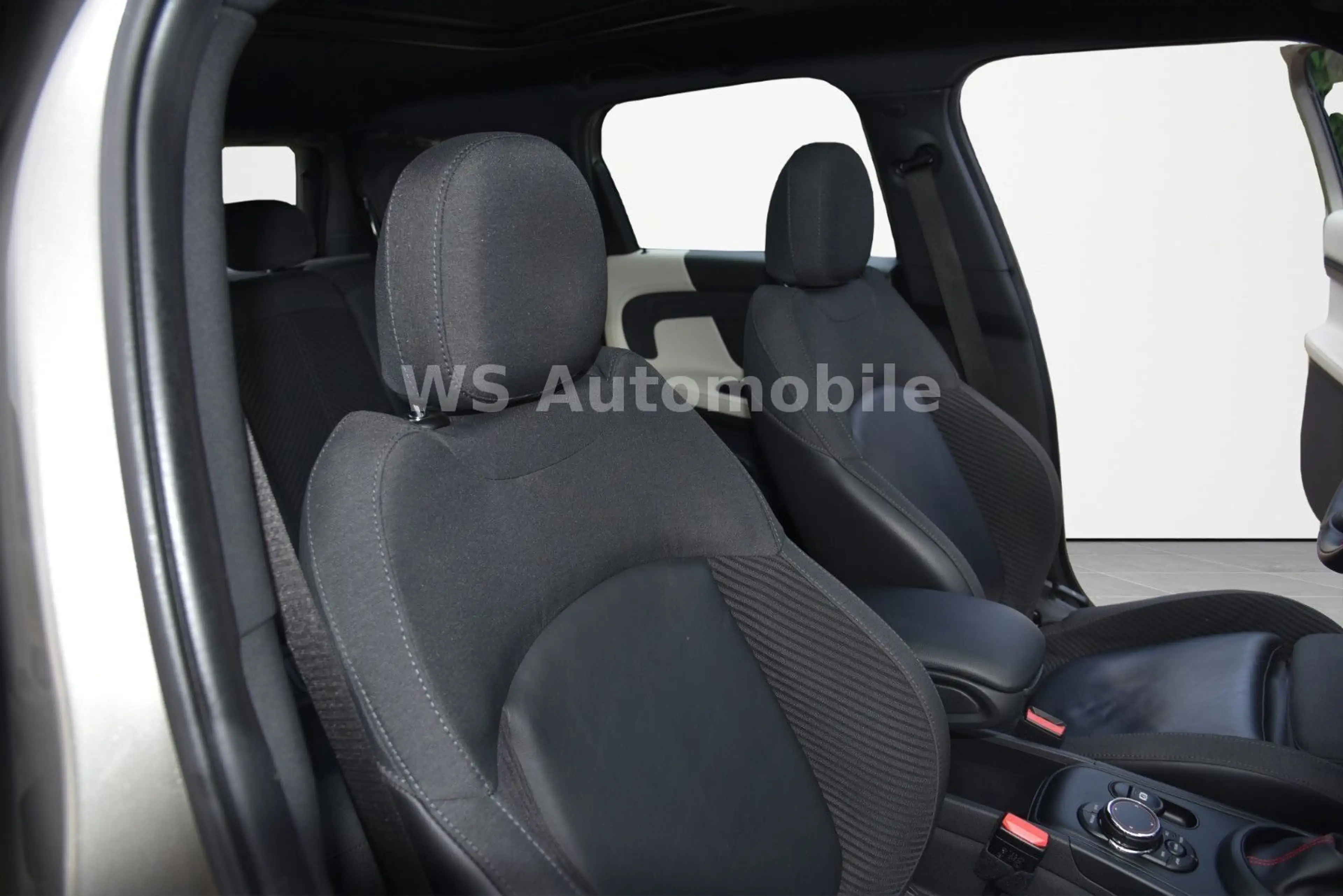 MINI Cooper SD Countryman Countryman Cooper SD All4 **LED/HEAD-UP/AHK** — photo 14