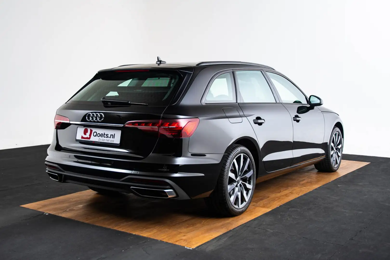 Audi A4 Avant 35 TFSI Business Edition Panoramadak - Buite Noir - 2