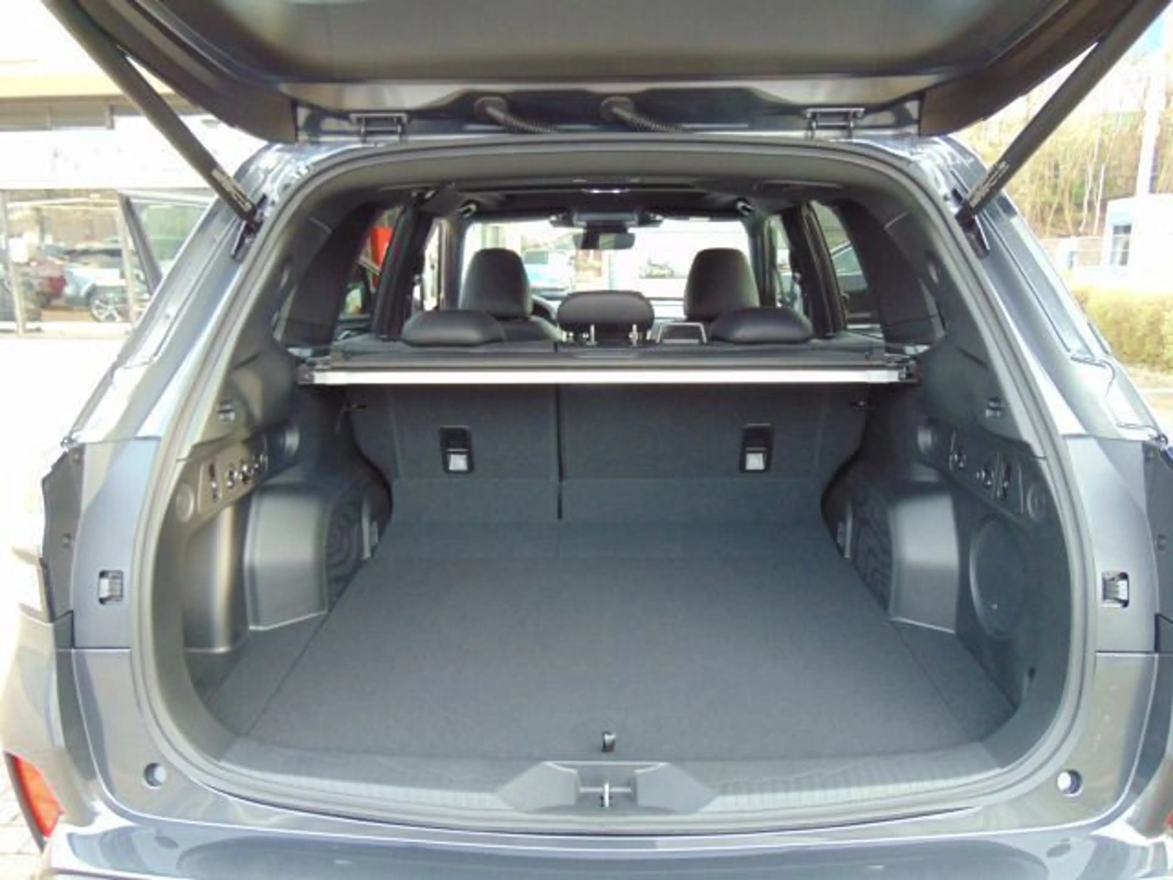 Subaru Forester 2.0 ie Platinum Leder Navi PGSD 360° — photo 10