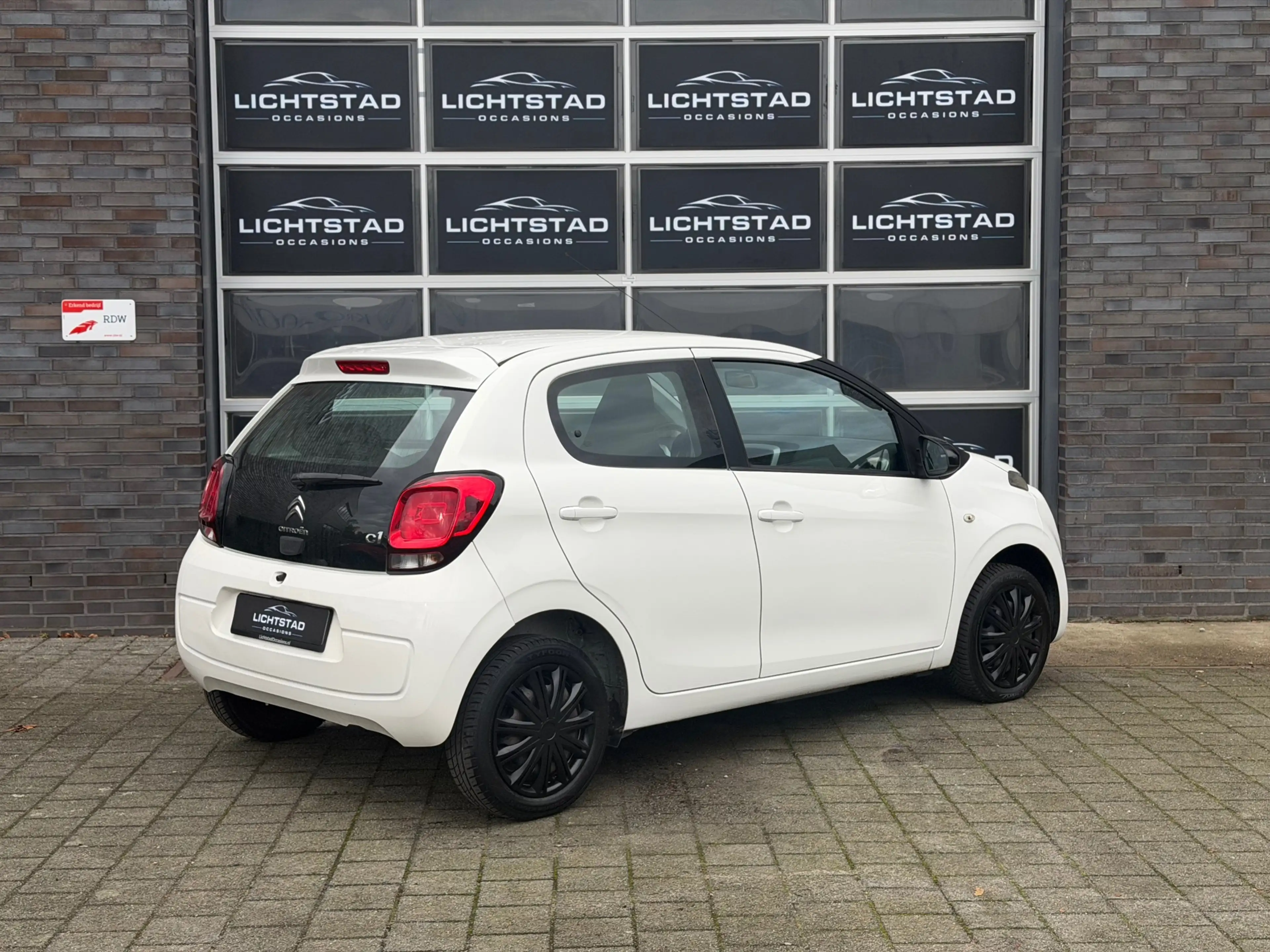 Citroen C1 1.0 e-VTi Selection AIRCO CRUISE START STOP APK 10 — photo 11