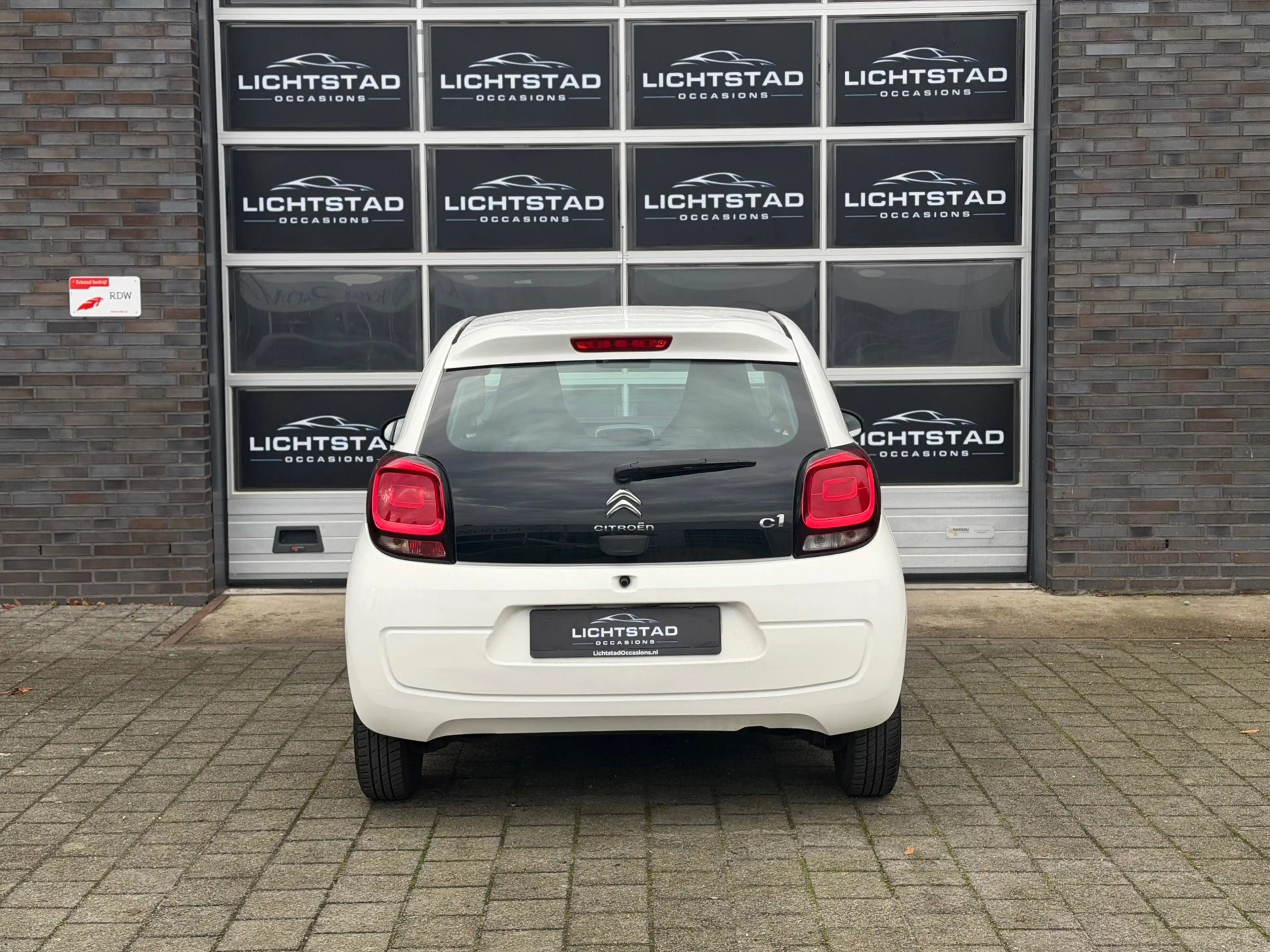 Citroen C1 1.0 e-VTi Selection AIRCO CRUISE START STOP APK 10 — photo 4
