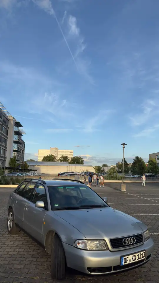 Audi A4 Avant 1.8, foto 10