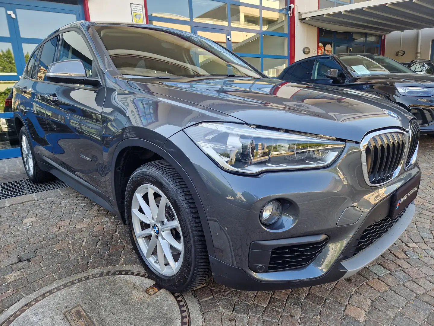 BMW X1 18d 150Cv xDrive Aut. Advantage LED Navi PDC E6b Grigio - 2