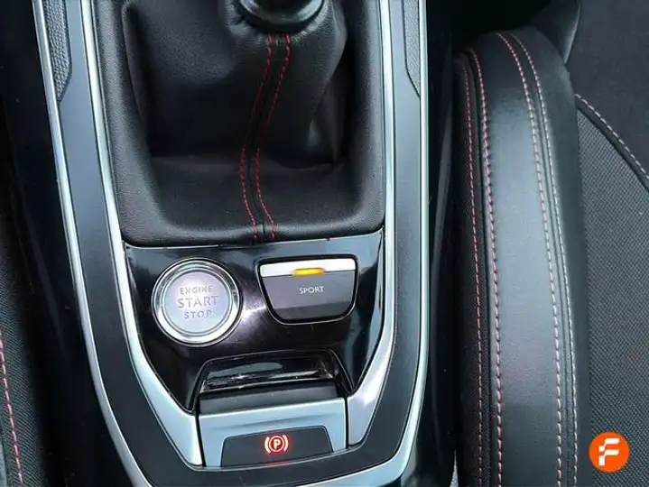 Peugeot 308 2020, foto 23