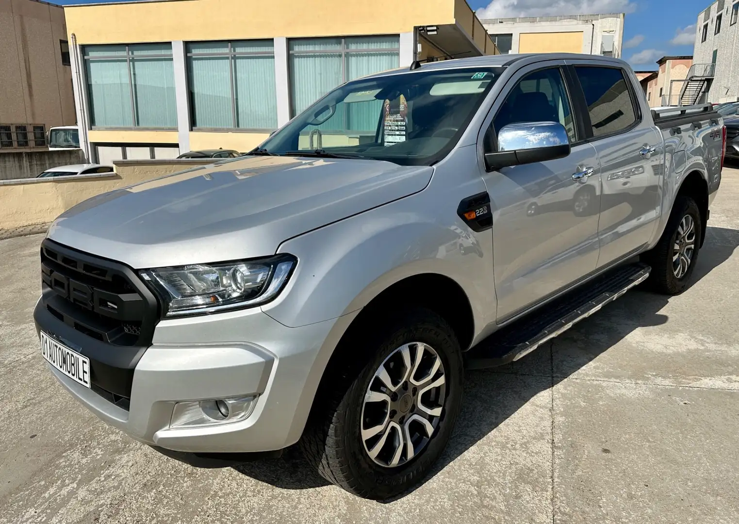 Ford Ranger 2.2 TDCi Doppia Cabina XLT 5pt. Zilver - 1