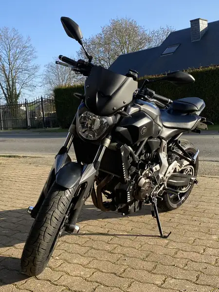 Yamaha MT-07 - foto 3