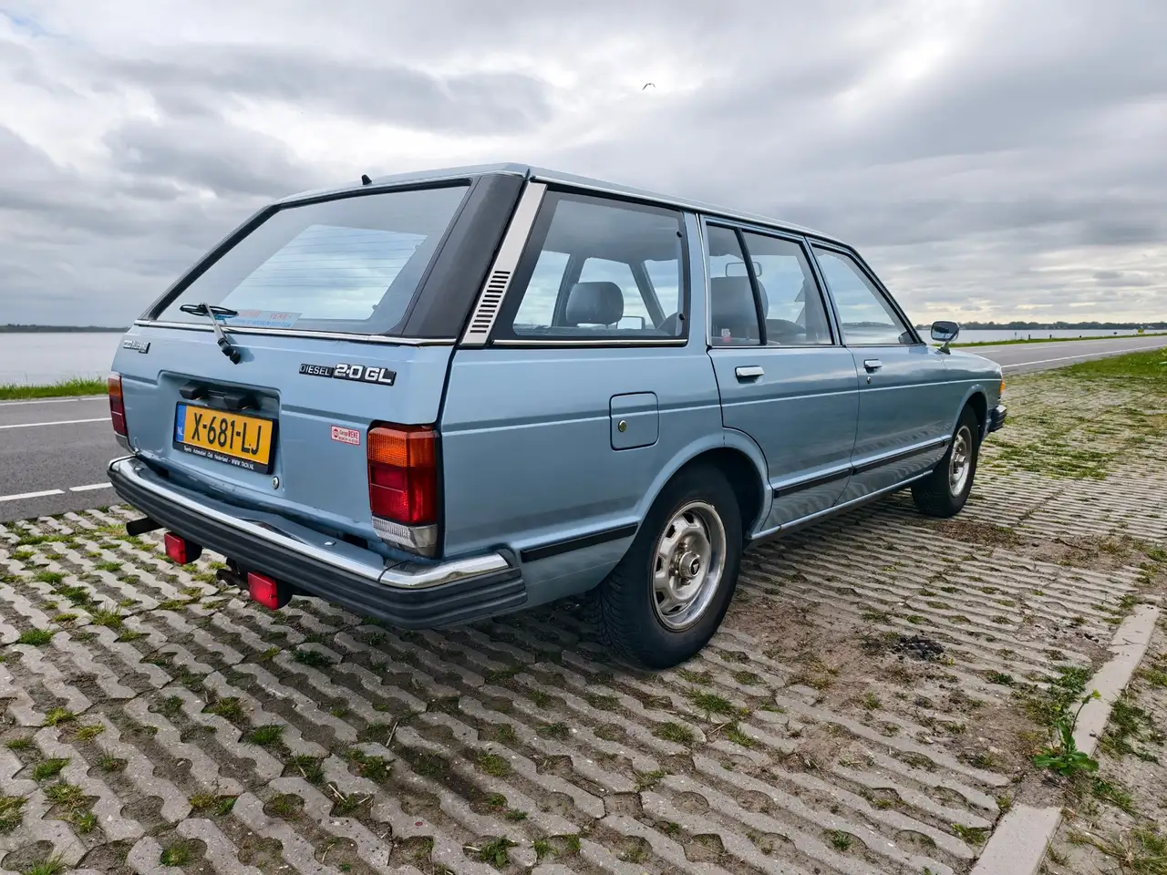 Nissan Datsun BLUEBIRD 2.0 GL - Belastingvrij! - Diesel - Zuinig, foto 5