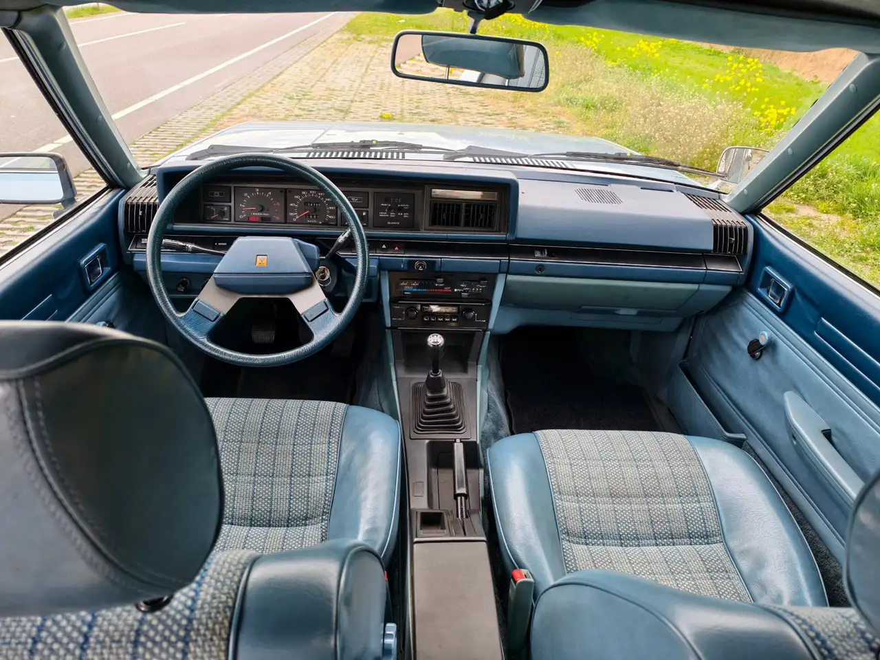 Nissan Datsun BLUEBIRD 2.0 GL - Belastingvrij! - Diesel - Zuinig, foto 10