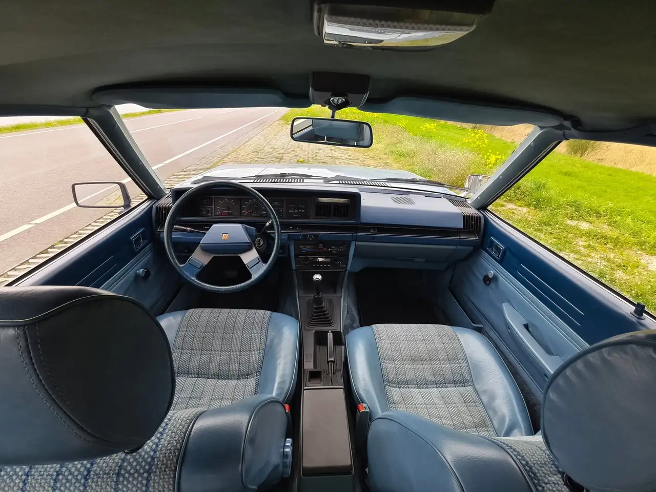 Nissan Datsun BLUEBIRD 2.0 GL - Belastingvrij! - Diesel - Zuinig, foto 11
